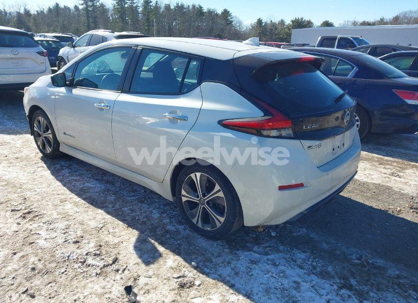 Photo 3 of 2019 Nissan Leaf SV (VIN 1N4AZ1CP3KC305704)