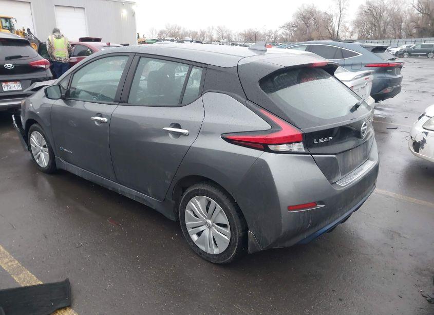 Photo 3 of 2018 Nissan Leaf S (VIN 1N4AZ1CP4JC308514)