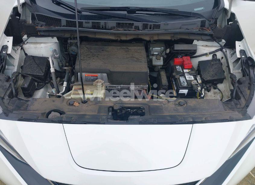 Photo 10 of 2018 Nissan Leaf SV (VIN 1N4AZ1CP5JC303483)
