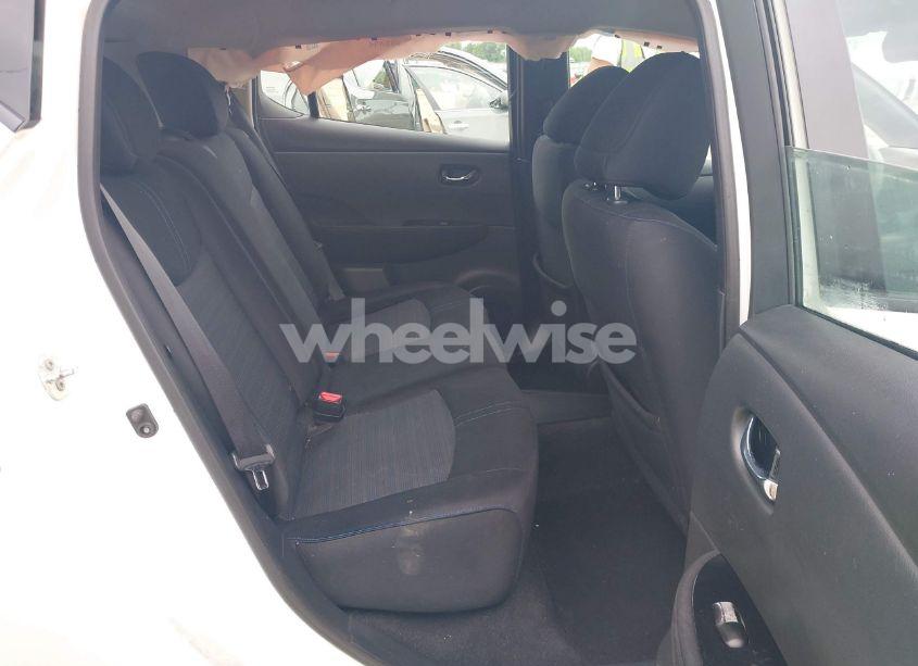 Photo 8 of 2018 Nissan Leaf SV (VIN 1N4AZ1CP5JC303483)