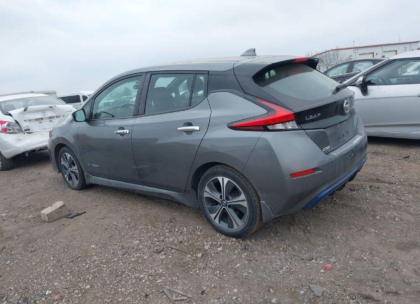 Photo 3 of 2018 Nissan Leaf SV (VIN 1N4AZ1CP7JC307356)