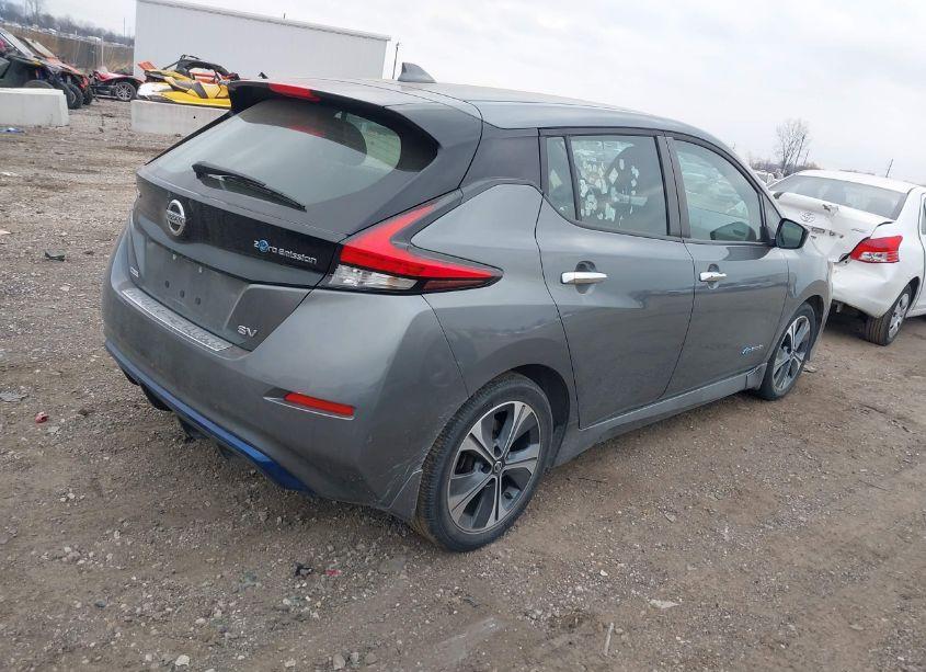 Photo 4 of 2018 Nissan Leaf SV (VIN 1N4AZ1CP7JC307356)