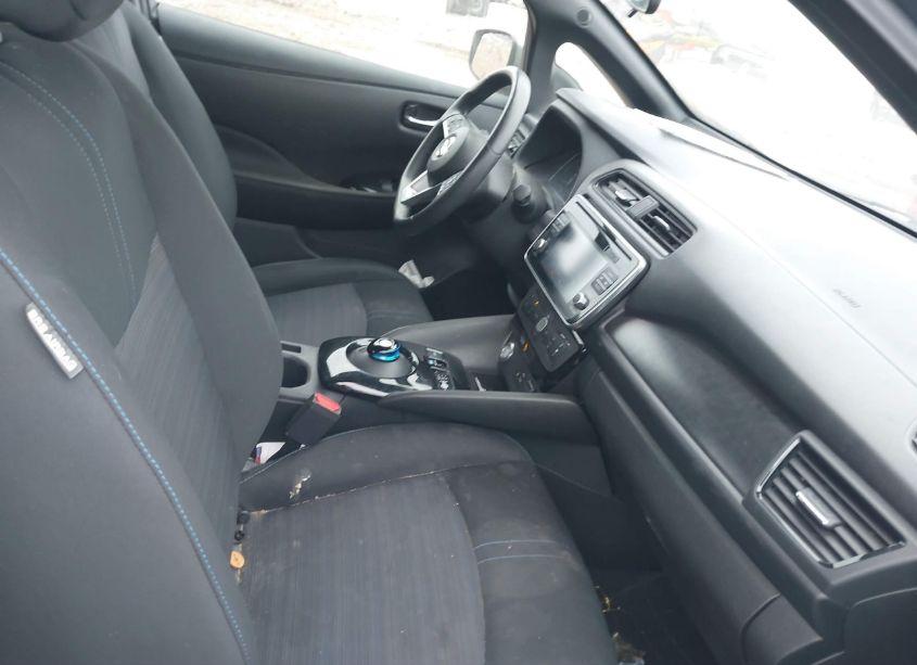 Photo 5 of 2018 Nissan Leaf SV (VIN 1N4AZ1CP7JC307356)