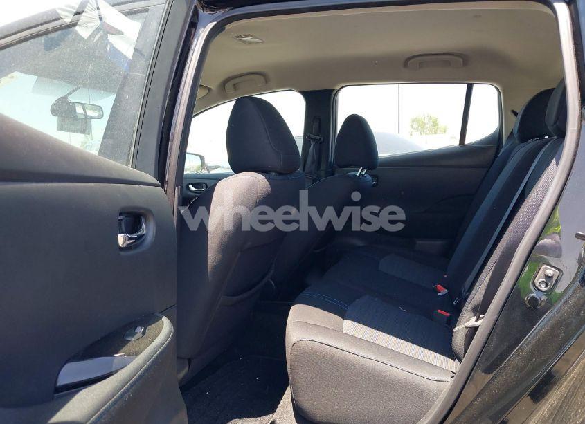 Photo 8 of 2019 Nissan Leaf SV (VIN 1N4AZ1CP7KC313224)