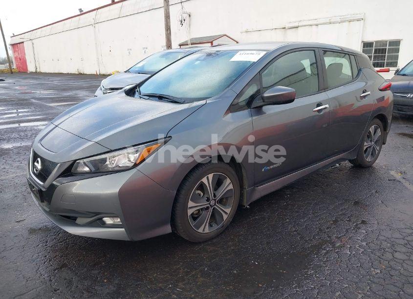 Photo 2 of 2019 Nissan Leaf SV (VIN 1N4AZ1CP7KC321419)