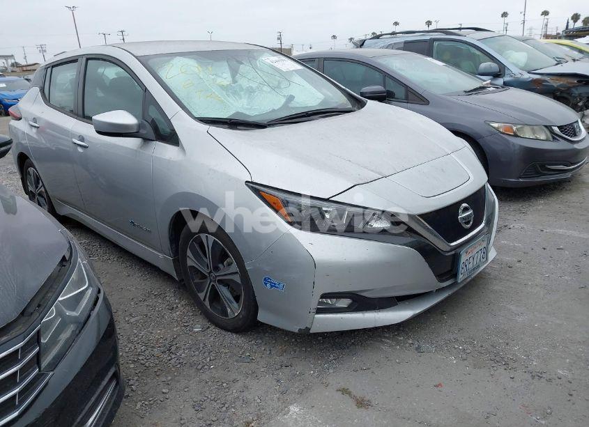 2019 Nissan Leaf SV (VIN 1N4AZ1CP7KC322036) main photo