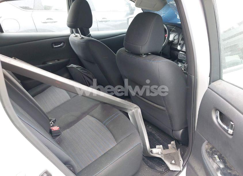 Photo 8 of 2019 Nissan Leaf SV (VIN 1N4AZ1CP7KC322036)