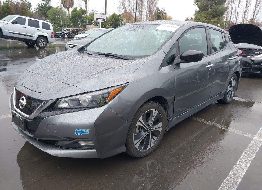 Photo 2 of 2020 Nissan Leaf SV 40 KWH (VIN 1N4AZ1CP7LC301642)