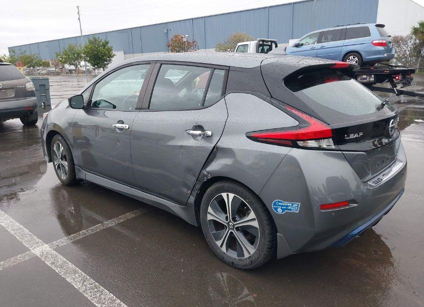 Photo 3 of 2020 Nissan Leaf SV 40 KWH (VIN 1N4AZ1CP7LC301642)