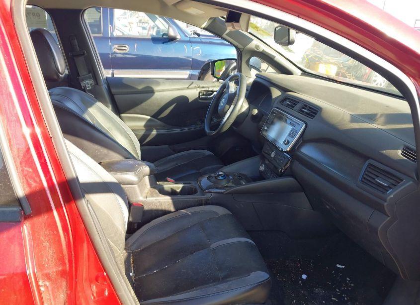 Photo 5 of 2018 Nissan Leaf SL (VIN 1N4AZ1CP8JC308063)