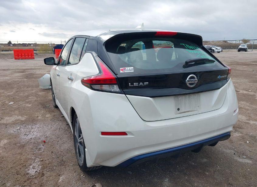 Photo 3 of 2018 Nissan Leaf SV (VIN 1N4AZ1CP8JC312047)