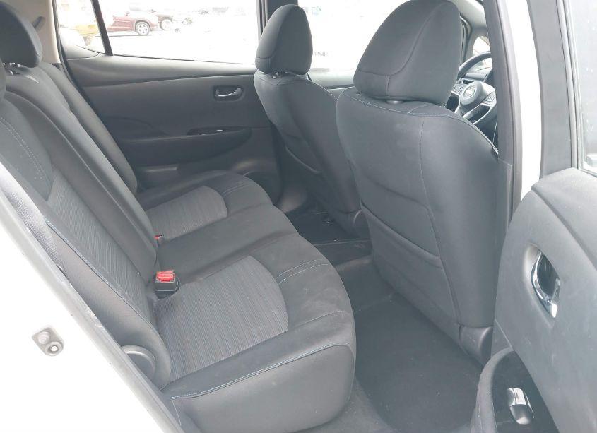 Photo 8 of 2018 Nissan Leaf SV (VIN 1N4AZ1CP8JC312047)