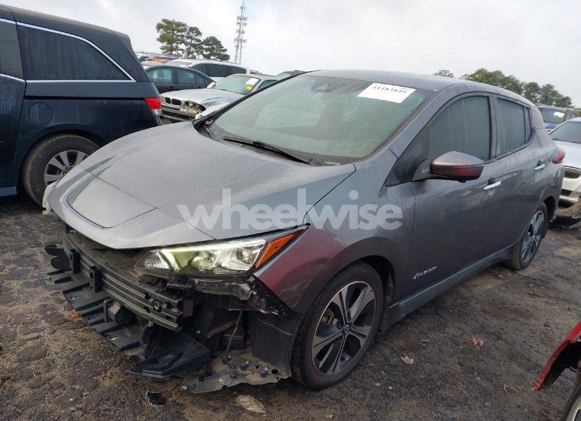 Photo 2 of 2018 Nissan Leaf SL (VIN 1N4AZ1CP8JC315157)