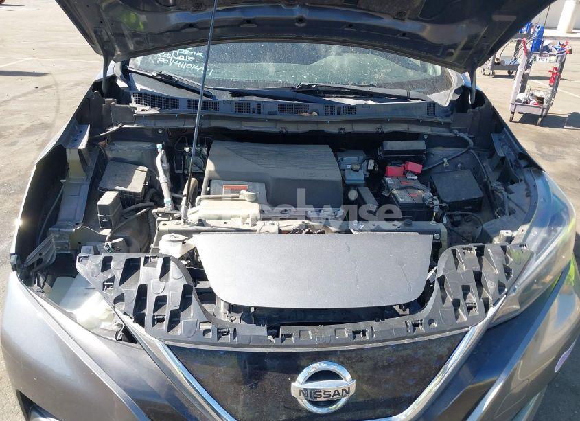 Photo 10 of 2019 Nissan Leaf S (VIN 1N4AZ1CP9KC305352)