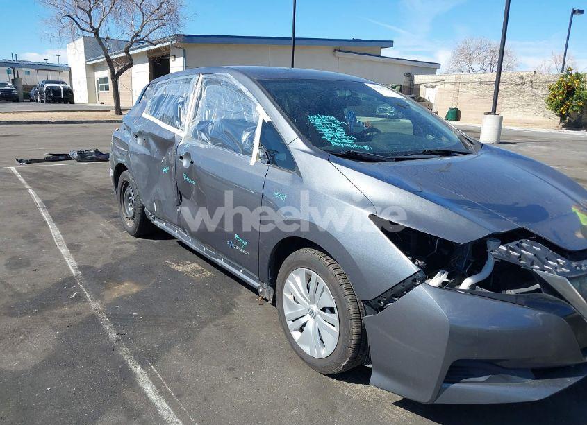 Photo 6 of 2019 Nissan Leaf S (VIN 1N4AZ1CP9KC305352)