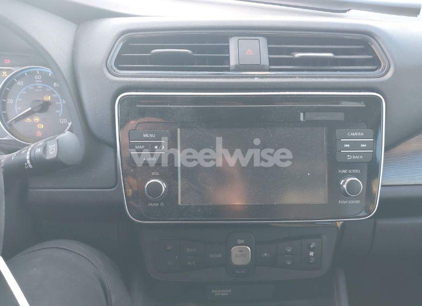 Photo 19 of 2018 Nissan Leaf SV (VIN 1N4AZ1CPXJC307237)