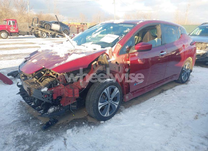 Photo 2 of 2018 Nissan Leaf SV (VIN 1N4AZ1CPXJC307237)