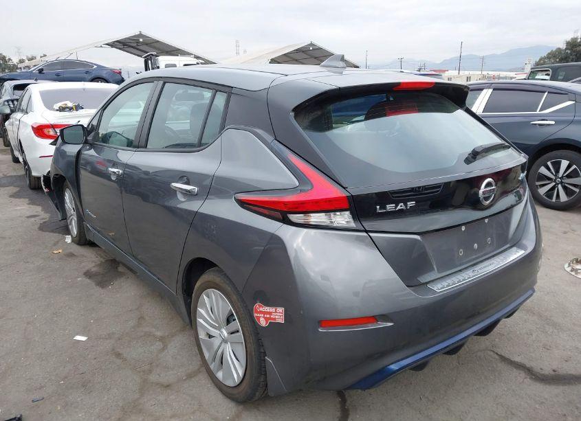 Photo 3 of 2018 Nissan Leaf S (VIN 1N4AZ1CPXJC315340)