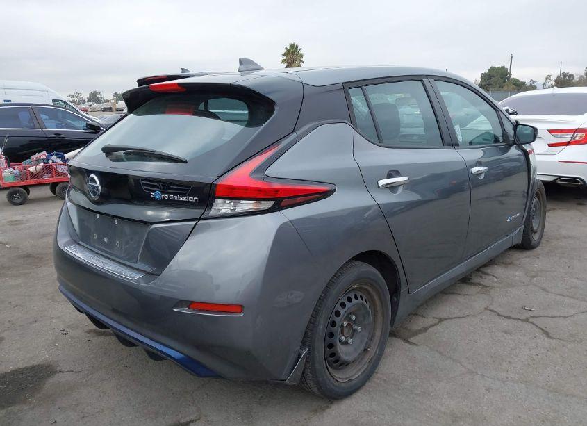 Photo 4 of 2018 Nissan Leaf S (VIN 1N4AZ1CPXJC315340)