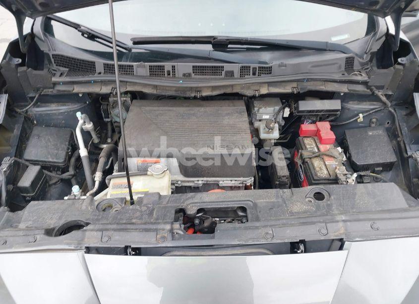 Photo 10 of 2018 Nissan Leaf SV (VIN 1N4AZ1CPXJC317668)