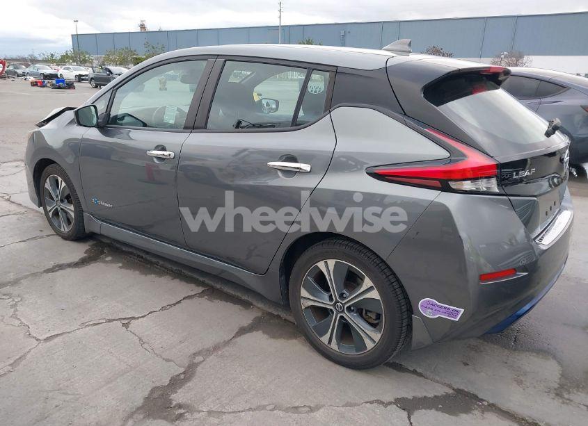 Photo 3 of 2018 Nissan Leaf SV (VIN 1N4AZ1CPXJC317668)