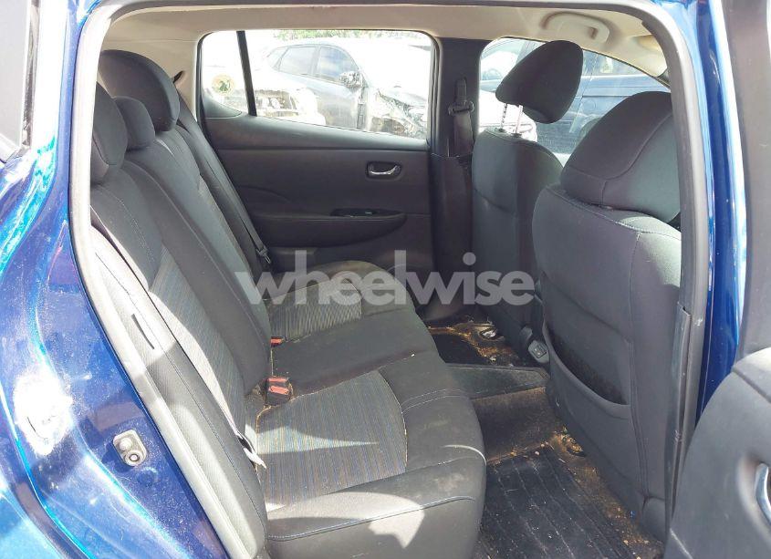 Photo 8 of 2021 Nissan Leaf SV 40 KWH (VIN 1N4AZ1CV3MC555204)