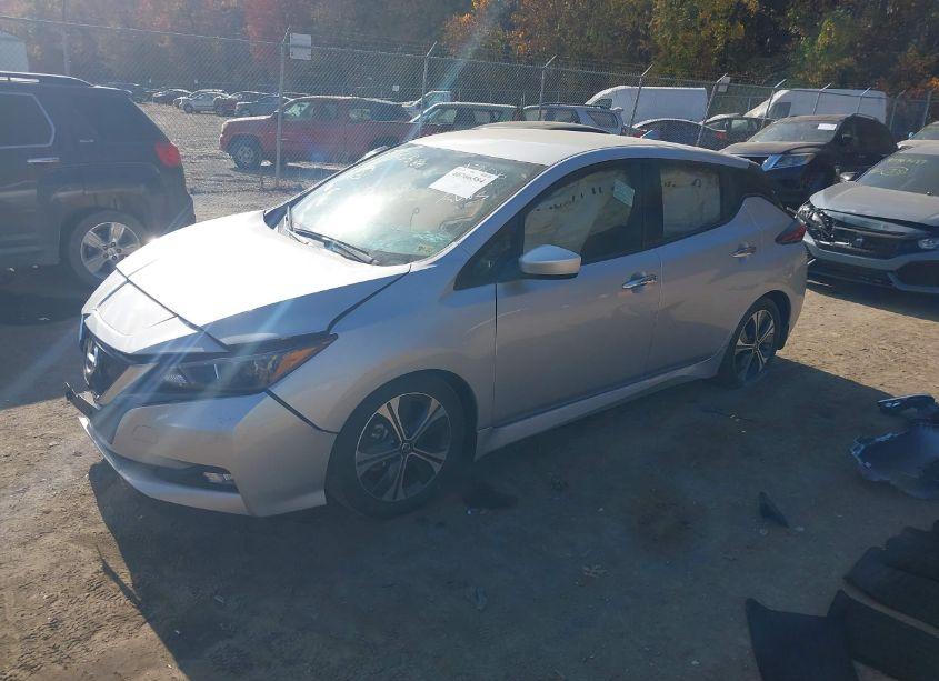 Photo 2 of 2022 Nissan Leaf SV 40 KWH (VIN 1N4AZ1CV5NC551706)