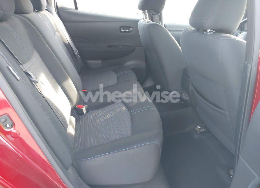 Photo 8 of 2021 Nissan Leaf SV 40 KWH (VIN 1N4AZ1CV6MC551356)