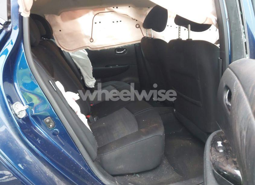 Photo 8 of 2022 Nissan Leaf SV 40 KWH (VIN 1N4AZ1CV6NC552475)