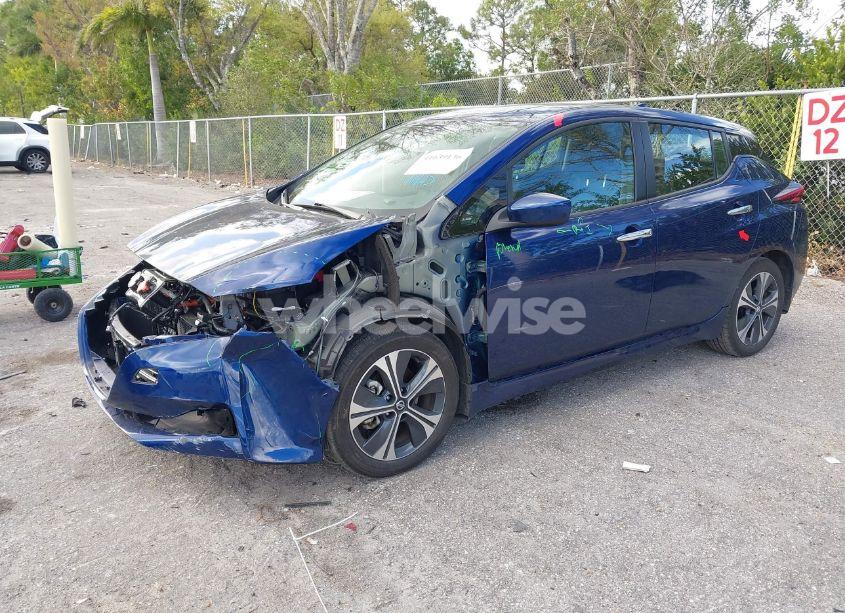 Photo 2 of 2021 Nissan Leaf SV 40 KWH (VIN 1N4AZ1CVXMC552087)