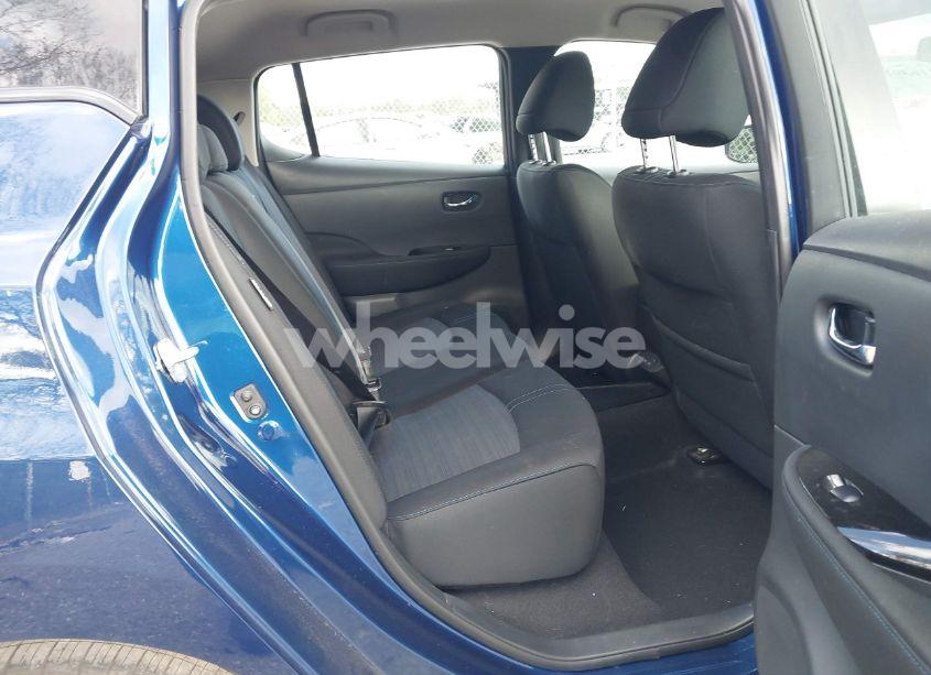 Photo 8 of 2021 Nissan Leaf SV 40 KWH (VIN 1N4AZ1CVXMC552087)