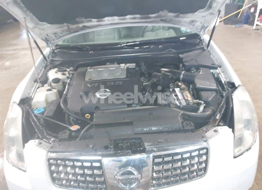 Photo 10 of 2004 Nissan Maxima 3.5 SE (VIN 1N4BA41E04C890873)