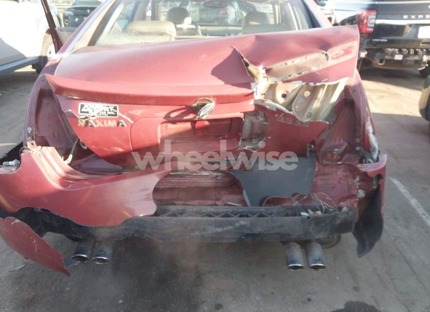 Photo 6 of 2004 Nissan Maxima 3.5 SE (VIN 1N4BA41E04C892459)