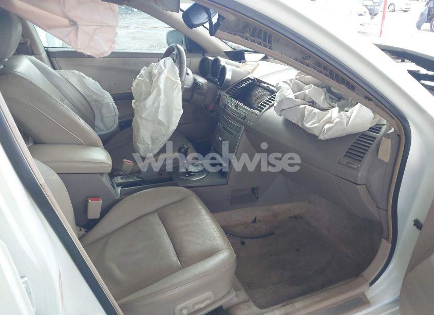 Photo 5 of 2004 Nissan Maxima 3.5 SE (VIN 1N4BA41E14C837633)