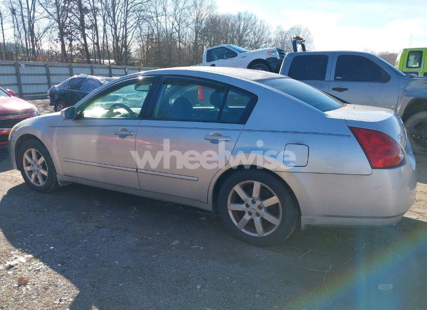 Photo 3 of 2004 Nissan Maxima 3.5 SL (VIN 1N4BA41E14C903856)