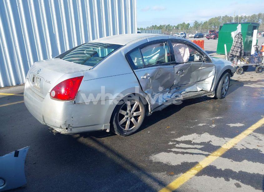 Photo 4 of 2004 Nissan Maxima 3.5 SL (VIN 1N4BA41E14C909933)