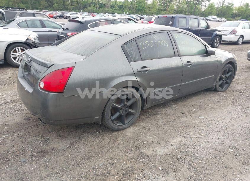 Photo 4 of 2005 Nissan Maxima 3.5 SE (VIN 1N4BA41E15C808635)