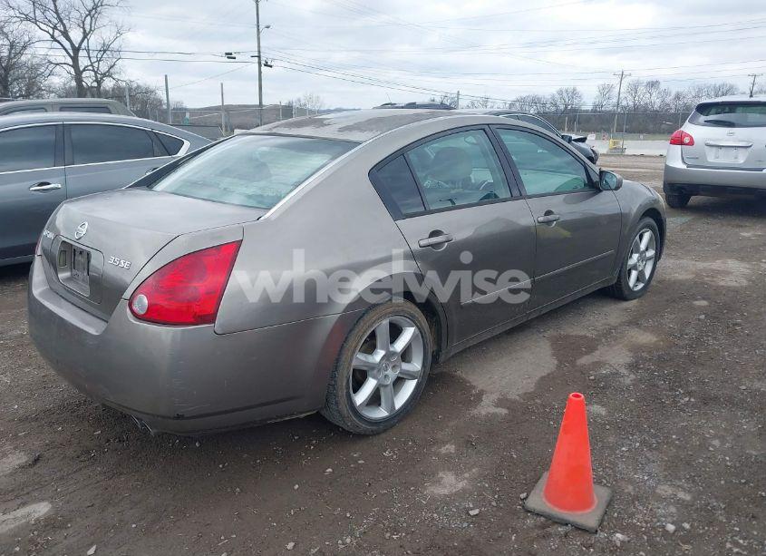 Photo 4 of 2005 Nissan Maxima 3.5 SE (VIN 1N4BA41E25C832166)