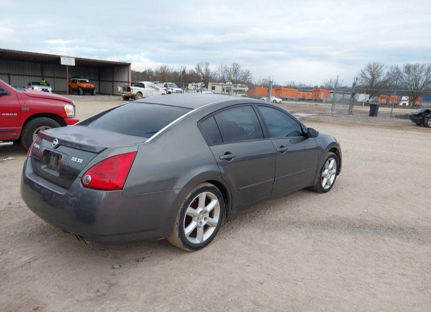 Photo 4 of 2005 Nissan Maxima 3.5 SE (VIN 1N4BA41E25C863725)