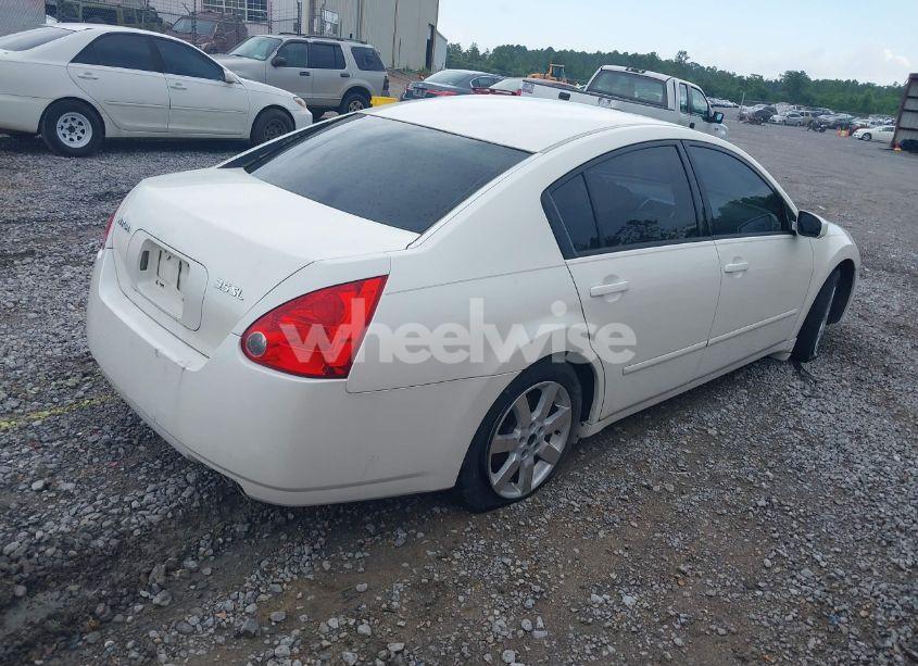 Photo 4 of 2005 Nissan Maxima 3.5 SL (VIN 1N4BA41E25C869153)