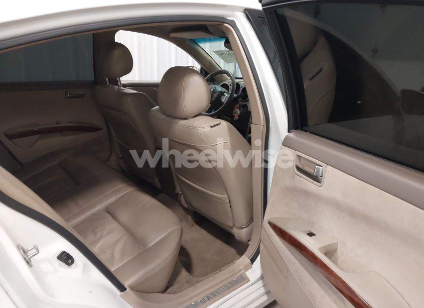 Photo 8 of 2004 Nissan Maxima 3.5 SL (VIN 1N4BA41E34C819781)