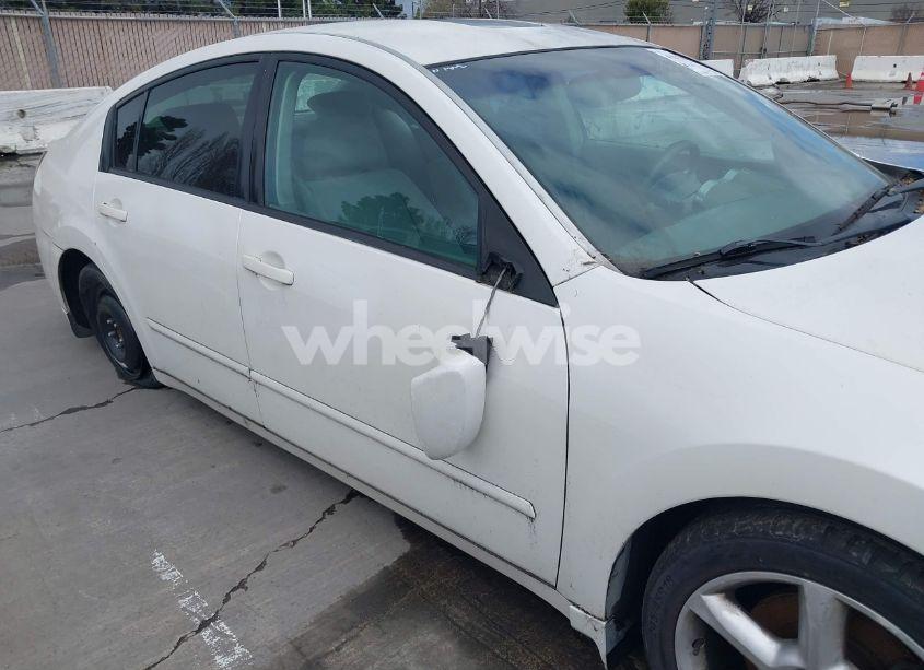 Photo 6 of 2004 Nissan Maxima 3.5 SE (VIN 1N4BA41E34C889149)