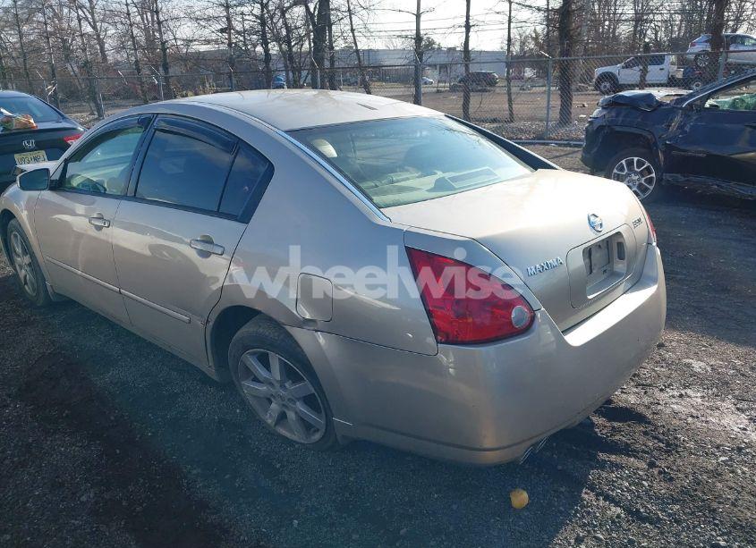 Photo 3 of 2004 Nissan Maxima 3.5 SL (VIN 1N4BA41E34C898112)
