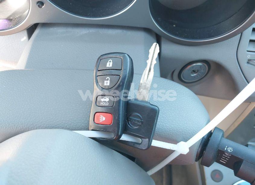 Photo 11 of 2004 Nissan Maxima 3.5 SE (VIN 1N4BA41E44C812256)