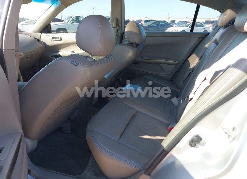 Photo 8 of 2004 Nissan Maxima 3.5 SE (VIN 1N4BA41E44C812256)