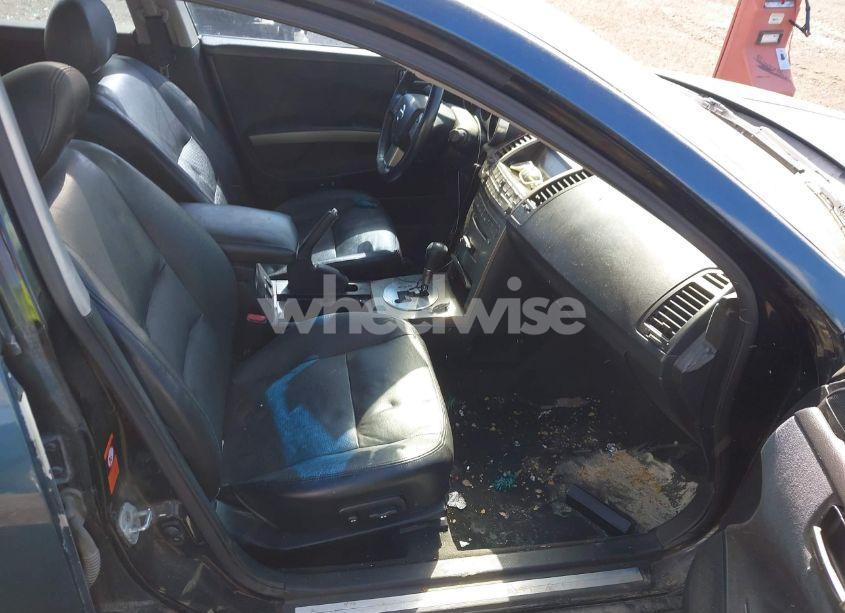 Photo 5 of 2004 Nissan Maxima 3.5 SE (VIN 1N4BA41E44C847427)