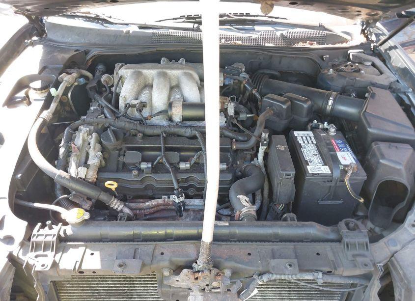 Photo 10 of 2004 Nissan Maxima 3.5 SE (VIN 1N4BA41E44C858010)
