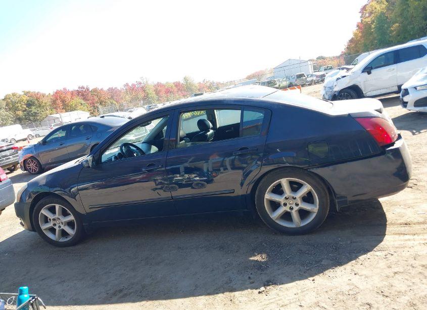 Photo 14 of 2004 Nissan Maxima 3.5 SE (VIN 1N4BA41E44C858010)