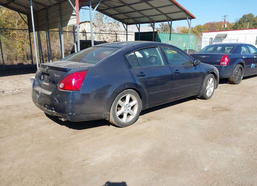Photo 4 of 2004 Nissan Maxima 3.5 SE (VIN 1N4BA41E44C858010)
