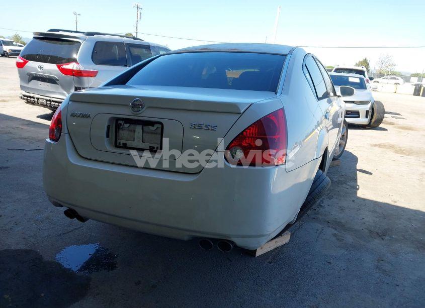 Photo 4 of 2005 Nissan Maxima 3.5 SE (VIN 1N4BA41E45C827695)